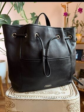 Coach Park Black Pebbled Leather Drawstring Tote Backpack Bucket Bag